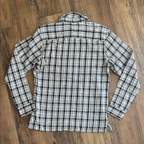 Slate & Stone Monochrome Plaid Flannel Shirt - Picture 5 of 11